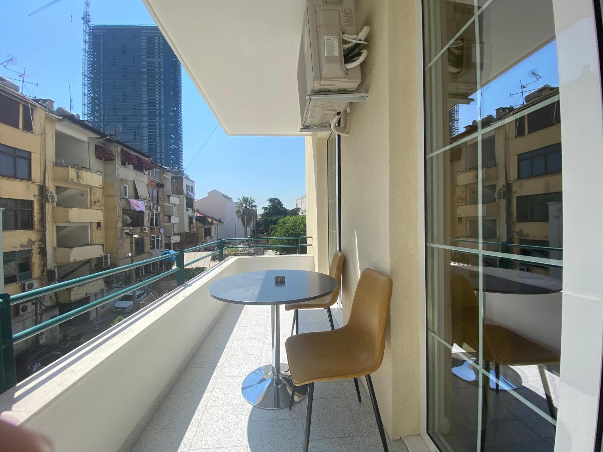 Tam Centre Luxury Serviced Apartments Tirana Exterior photo